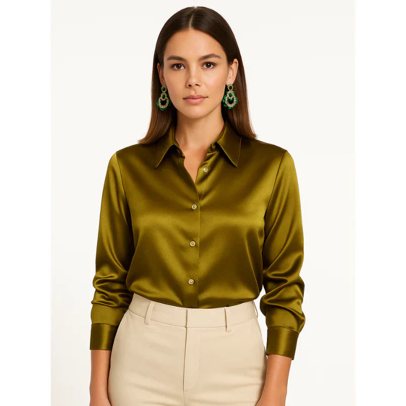 Elegante damenbluse aus satin mit knopfdetails