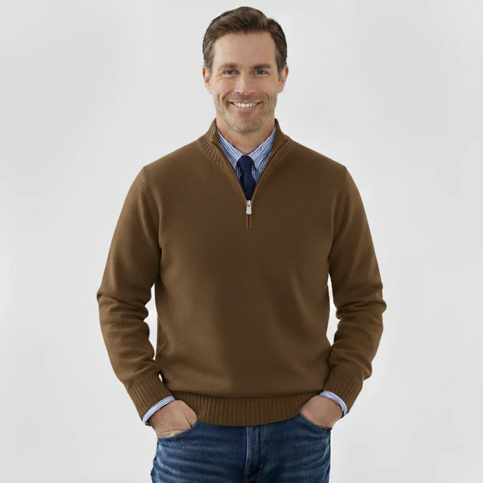 Klassischer herren-pullover mit viertelreißverschluss – herren