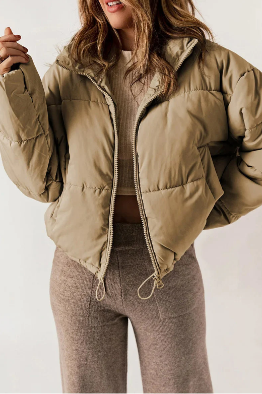 Lia – moderne daunenjacke aus hochwertigem material