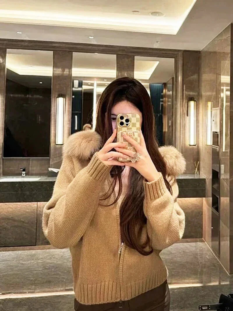 Damen strickjacke grau mit kapuze & kunstpelz – warme winterjacke