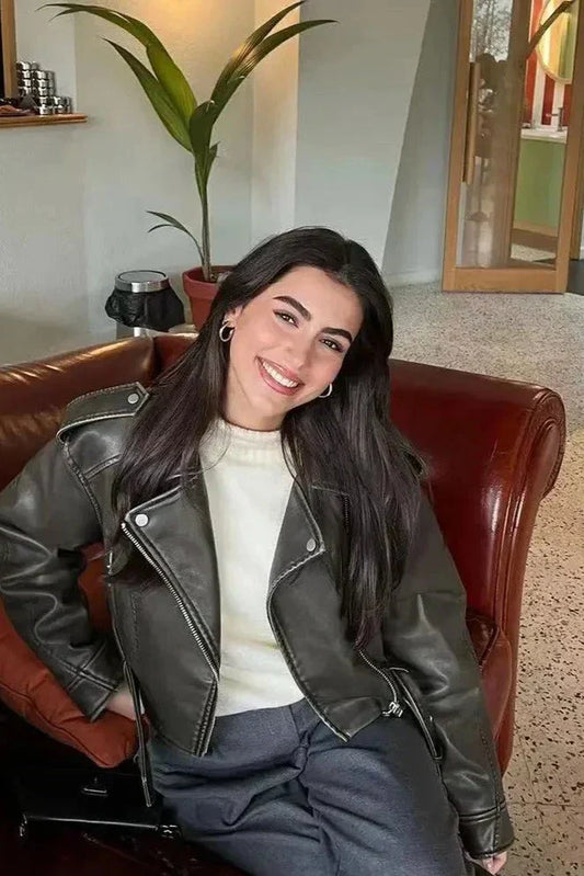 Lola – moderne kurze bikerjacke