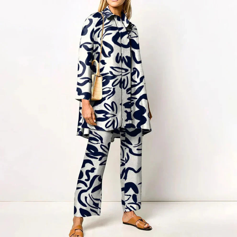 Zweiteiliges outfit mit vintage-print-pullover für damen